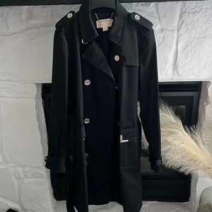 Michael Kors Trench Coat Medium / Black